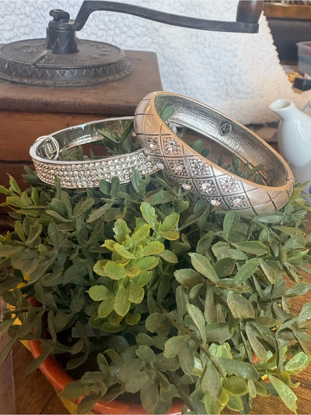 Silver-Tone Decorative Bangle Set - Elegant Crystal Accent